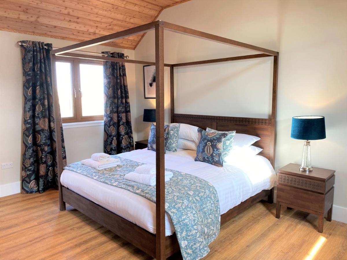 Pheasant Lodge With Hot Tub Forgandenny المظهر الخارجي الصورة
